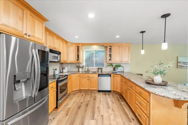 $649,000 | 6242 Valor Way, Carmichael, CA 95608