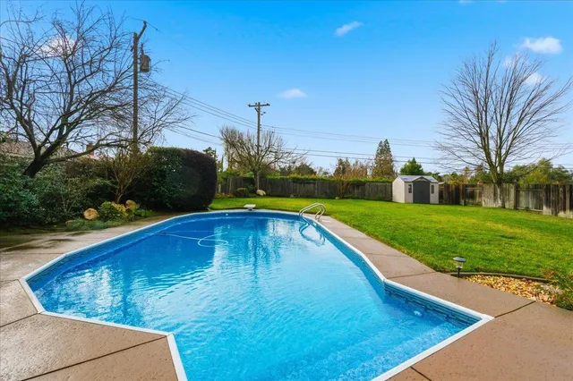 $649,000 | 6242 Valor Way, Carmichael, CA 95608