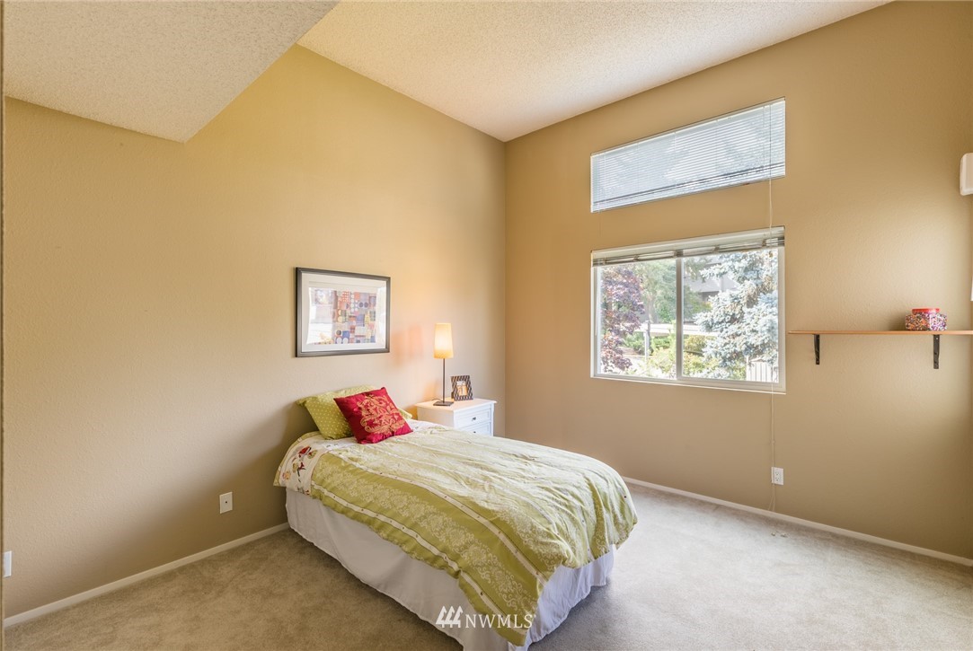 7447 Old Redmond Road, Unit 319 Redmond, WA 98052 - Photo 11 of 14