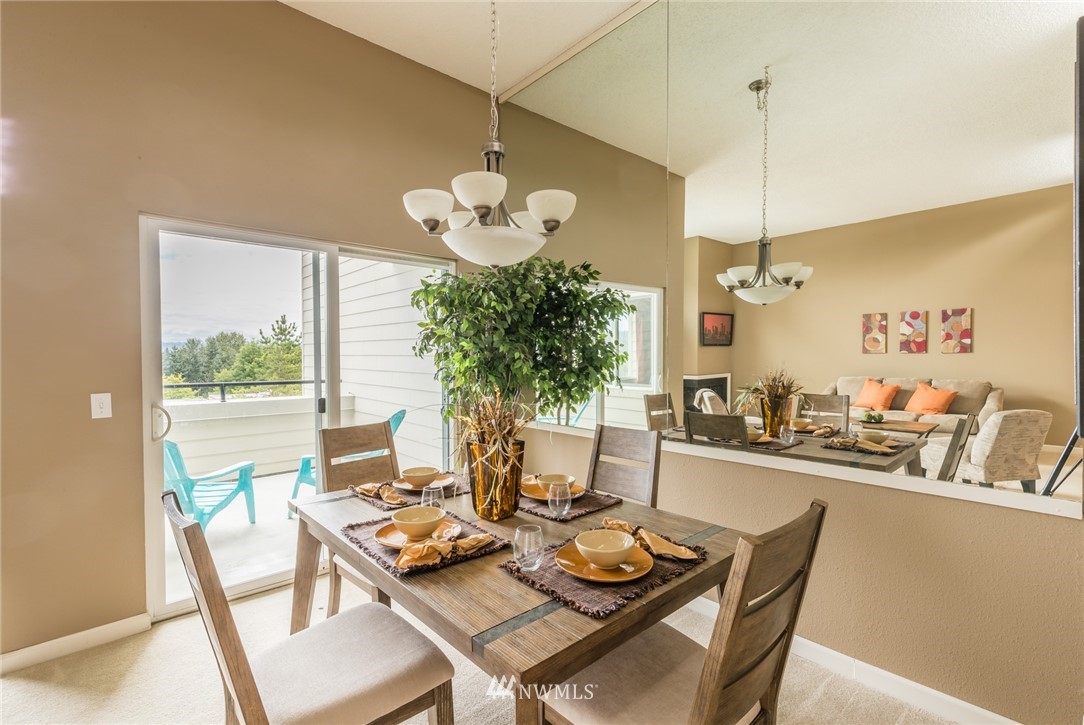 7447 Old Redmond Road, Unit 319 Redmond, WA 98052 - Photo 6 of 14
