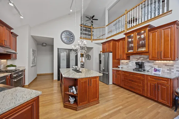 $895,000 | 17131 Warbler Lane, Orland Park, IL 60467