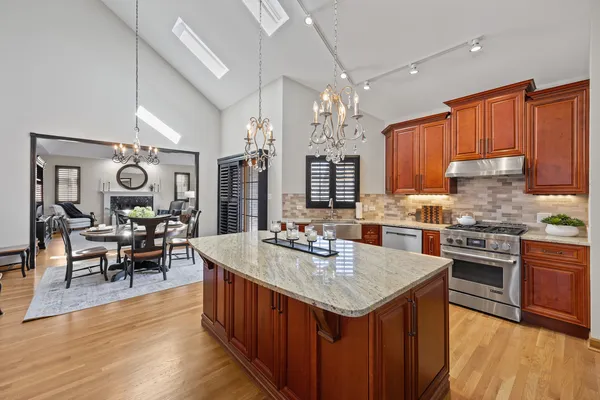 $895,000 | 17131 Warbler Lane, Orland Park, IL 60467