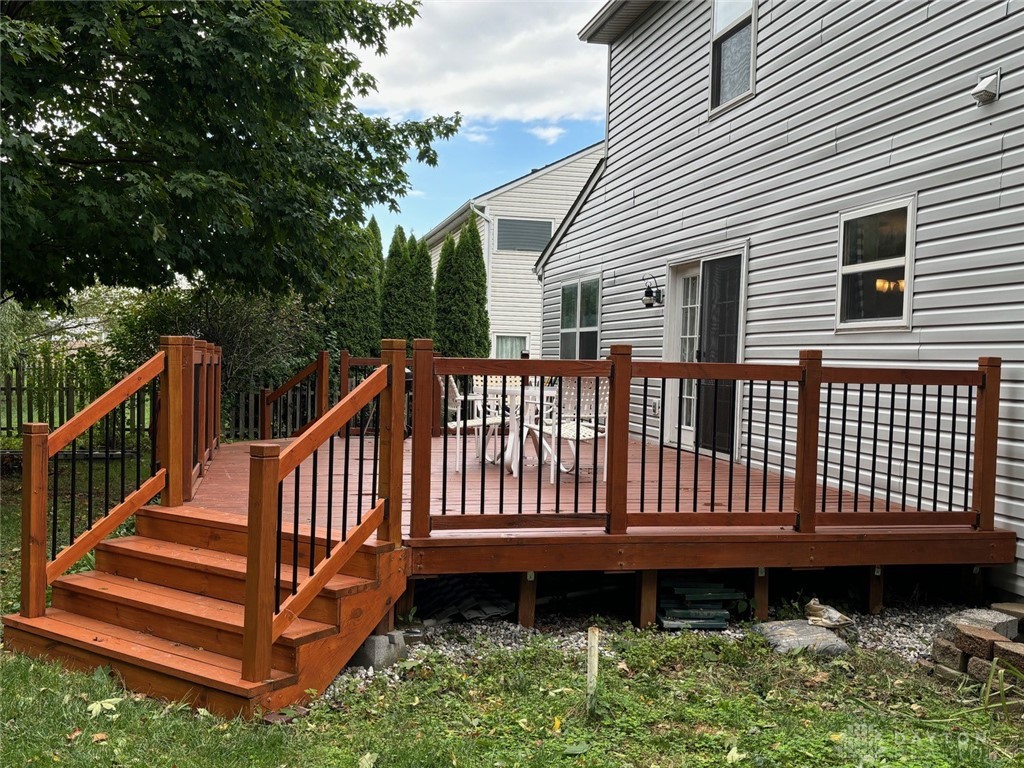 6562 Gander Road East Dayton, OH 45424 - Photo 11 of 71 Large Deck