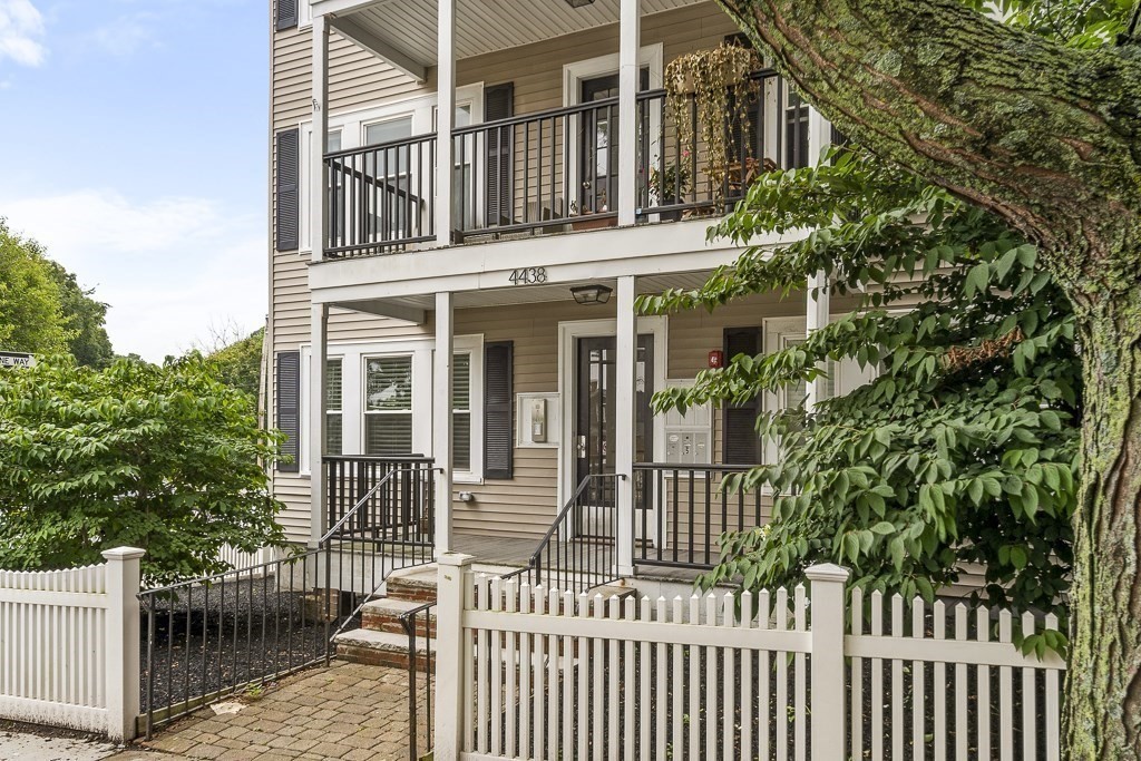 4438 Washington Street, Unit 3 Boston, MA 02131 - Photo 18 of 21