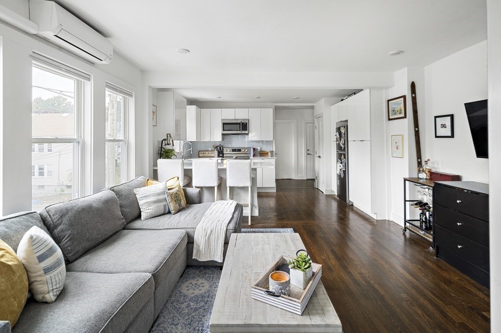 4438 Washington Street, Unit 3 Boston, MA 02131 - Photo 7 of 21