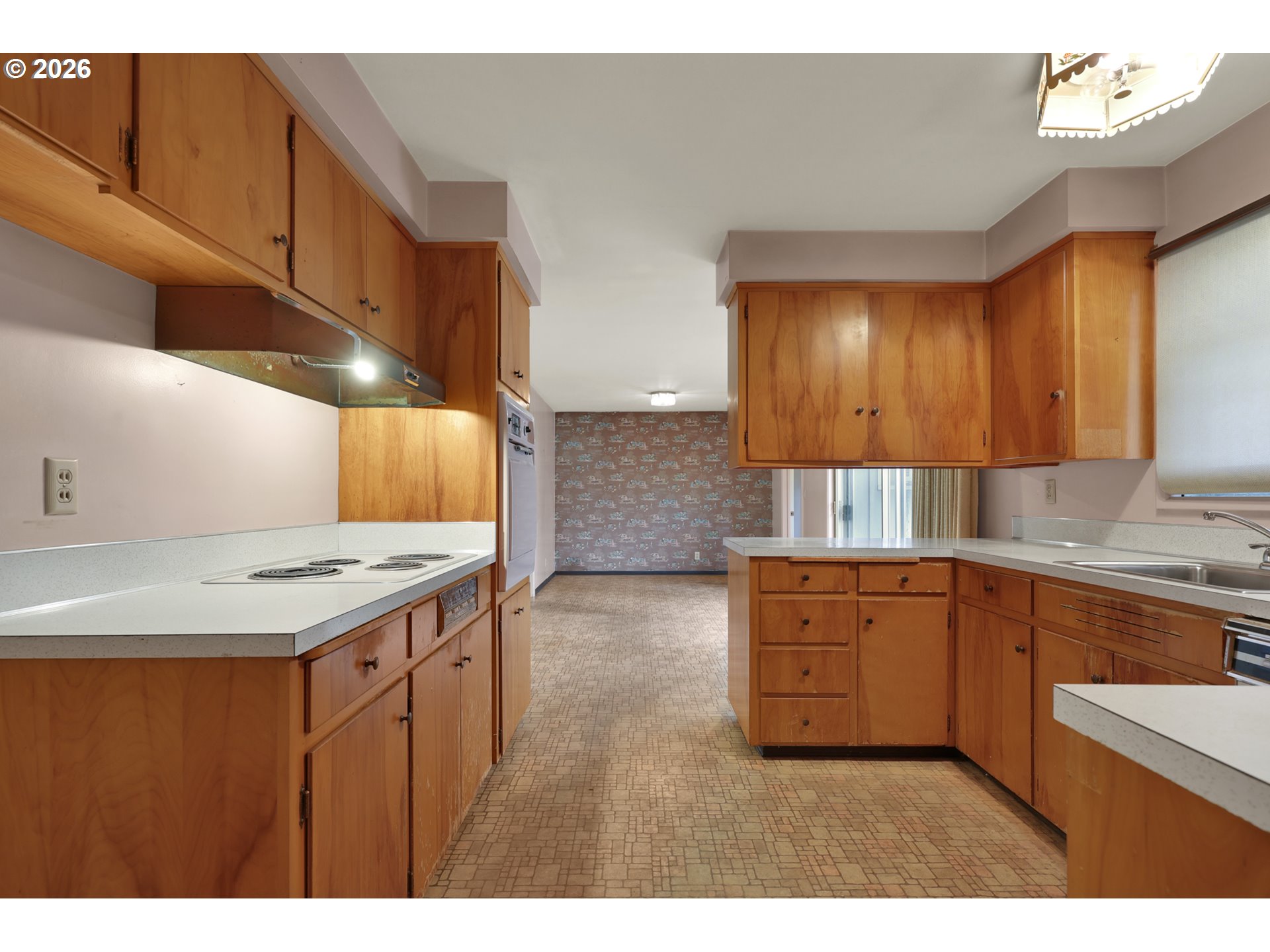 526 Archie Street Eugene, OR 97402 - Photo 17 of 34