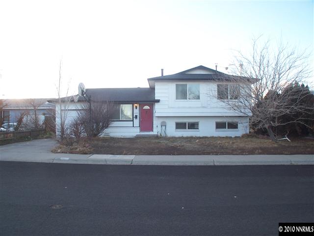3395 Heights Drive Reno, NV 89503 - Photo 1 of 9 a front view of a house with a yard