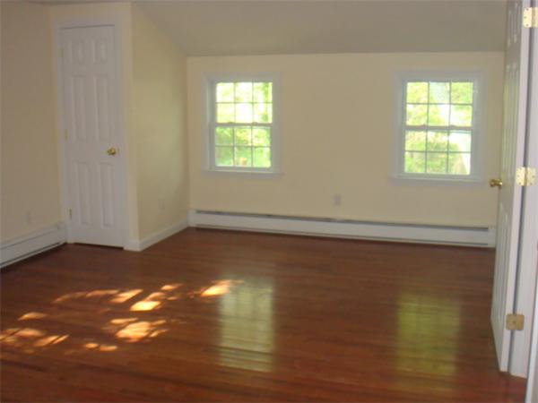 7 Shagbark Road Sandwich, MA 02644 - Photo 8 of 10 Gallery Image 8