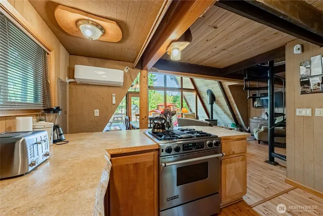 $790,000 | 171 Timberline Drive, Packwood, WA 98361