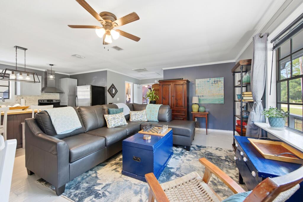 607 3 Rivers Road Carrabelle, FL 32322 - Photo 6 of 37 Gallery Image 6