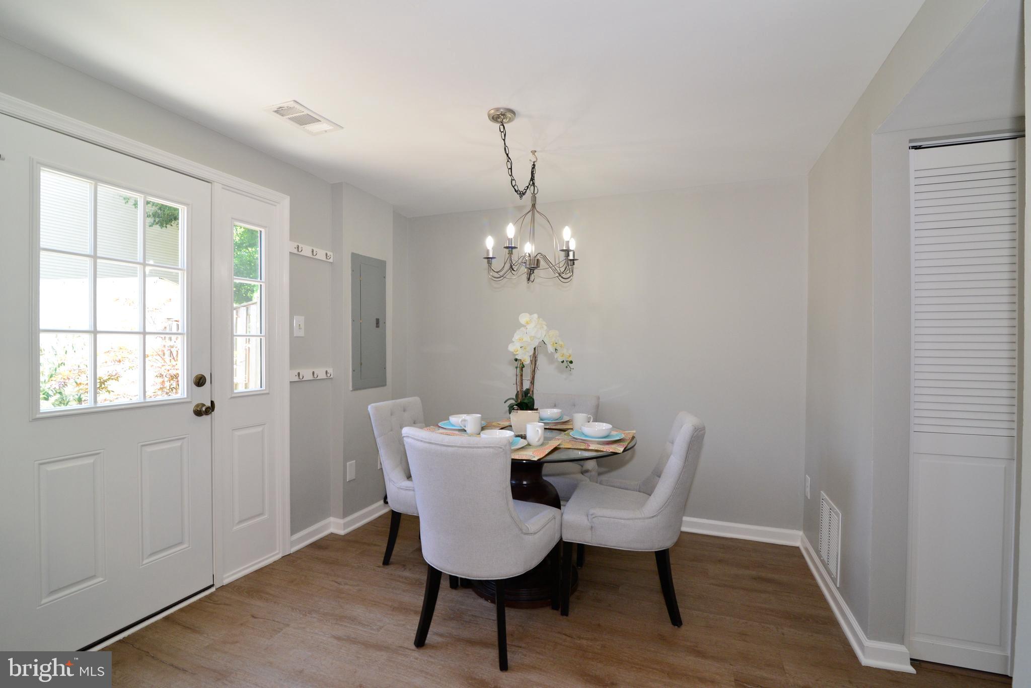 8345 Bark Tree Court Springfield, VA 22153 - Photo 11 of 26