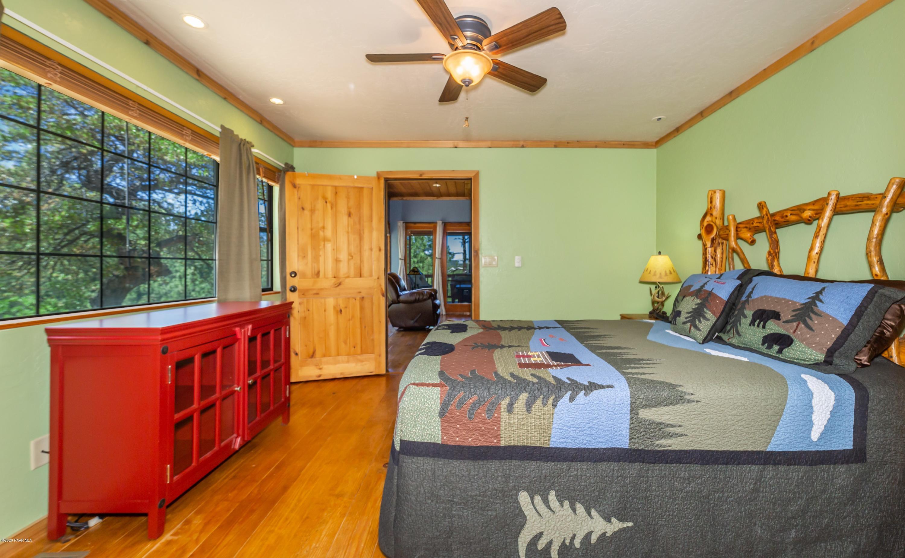 4949 South View Road Prescott, AZ 86303 - Photo 12 of 28 012_Master Suite
