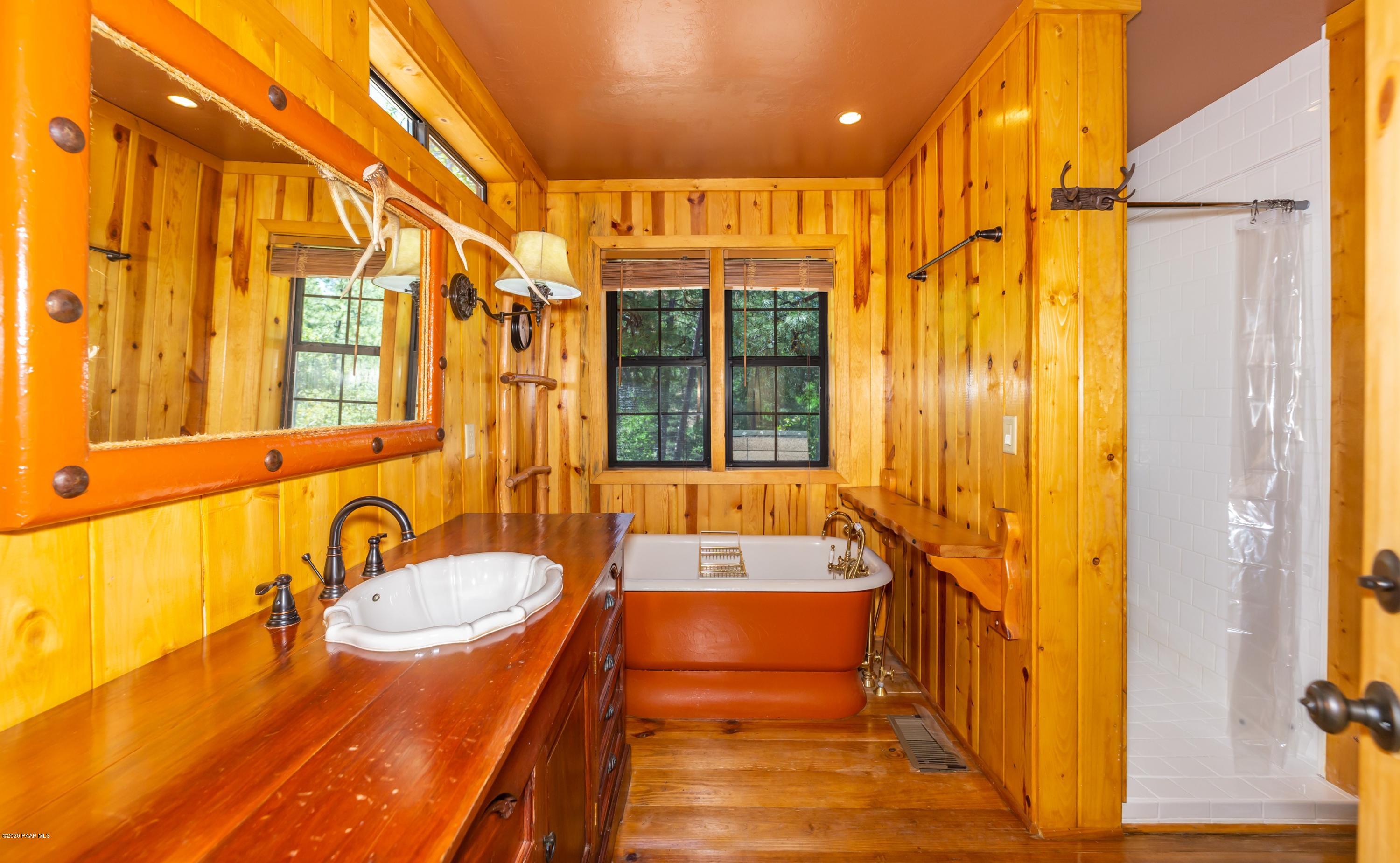 4949 South View Road Prescott, AZ 86303 - Photo 14 of 28 014_Master Bathroom