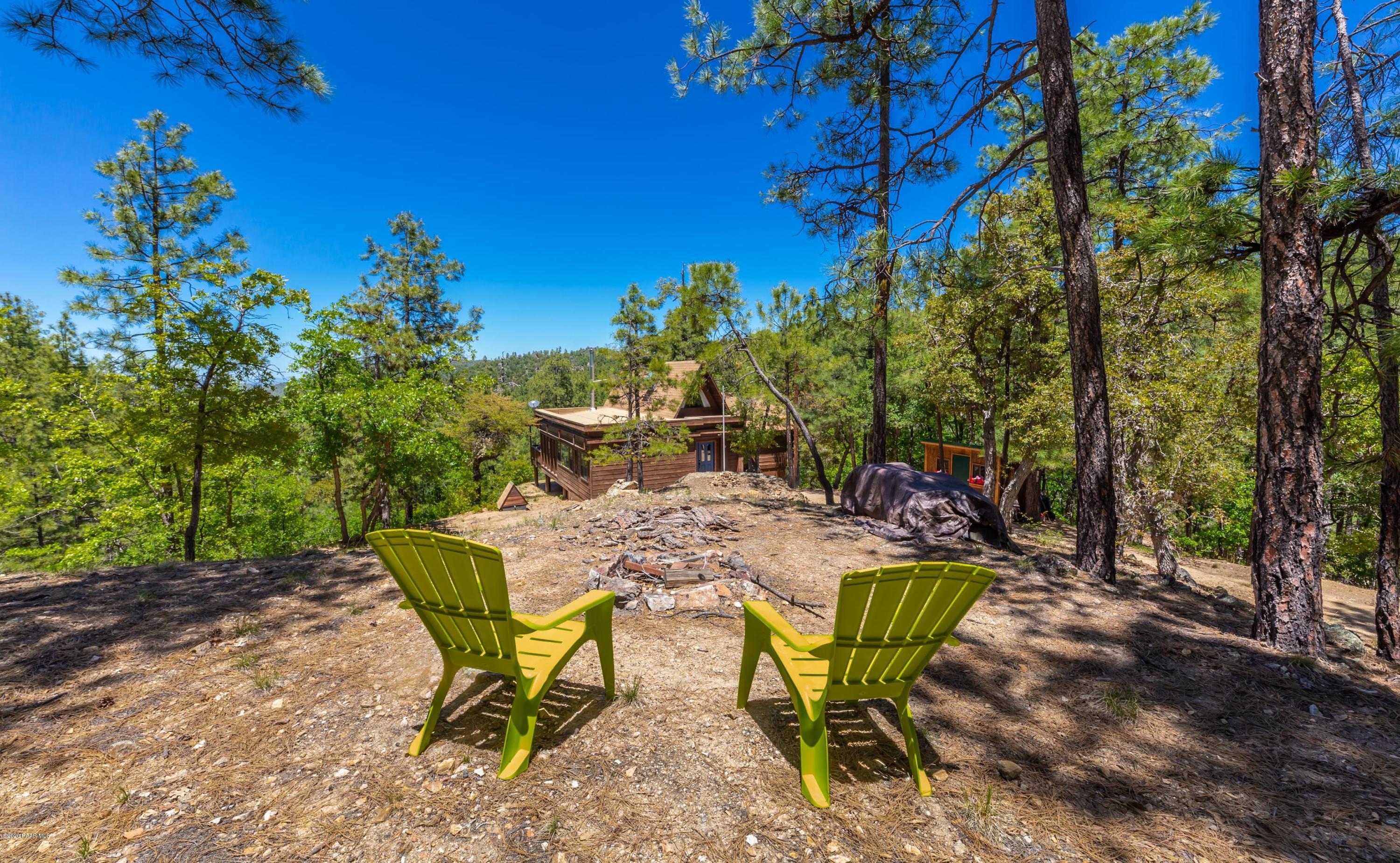 4949 South View Road Prescott, AZ 86303 - Photo 26 of 28 026_Front Sitting Area