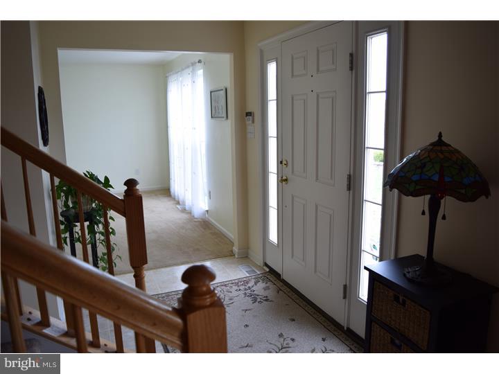 708 Chatsford Road Williamstown, NJ 08094 - Photo 3 of 25