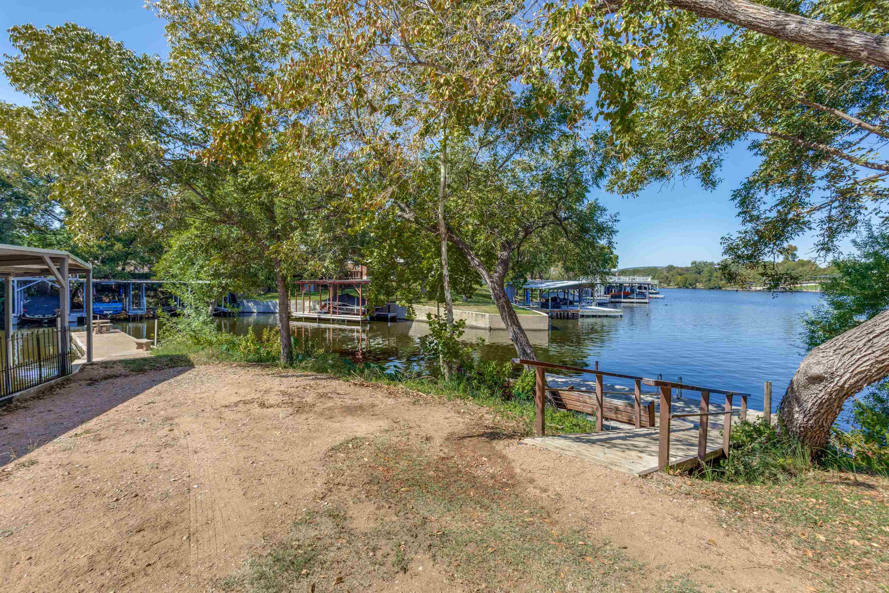 301 Riverside Drive Kingsland, TX 78639 - Photo 37 of 40