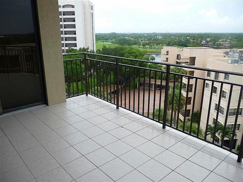 370 Golfview Road, Unit 701 North Palm Beach, FL 33408 - Photo 13 of 17 Balcony