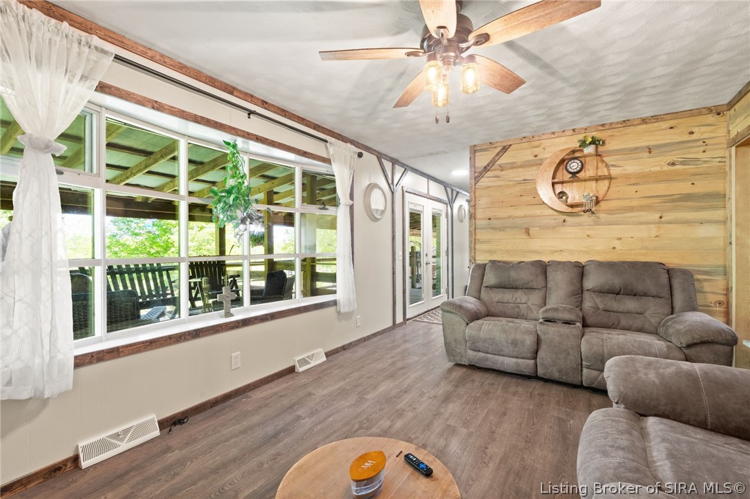 1610 West Bennett Road English, IN 47118 - Photo 3 of 52