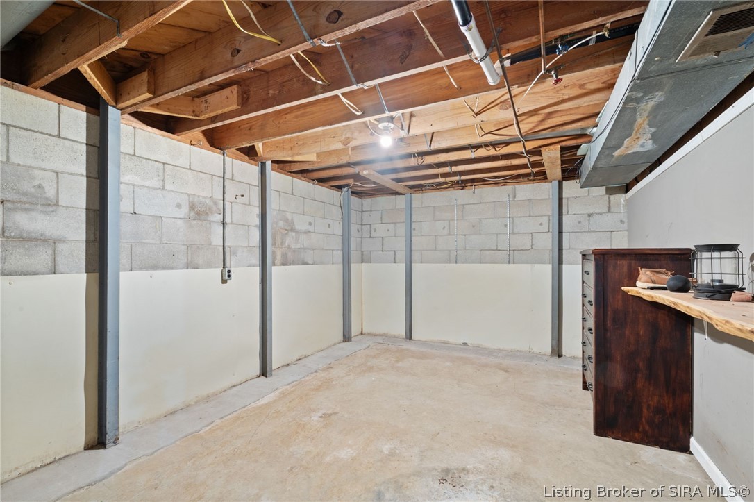 1610 West Bennett Road English, IN 47118 - Photo 40 of 52