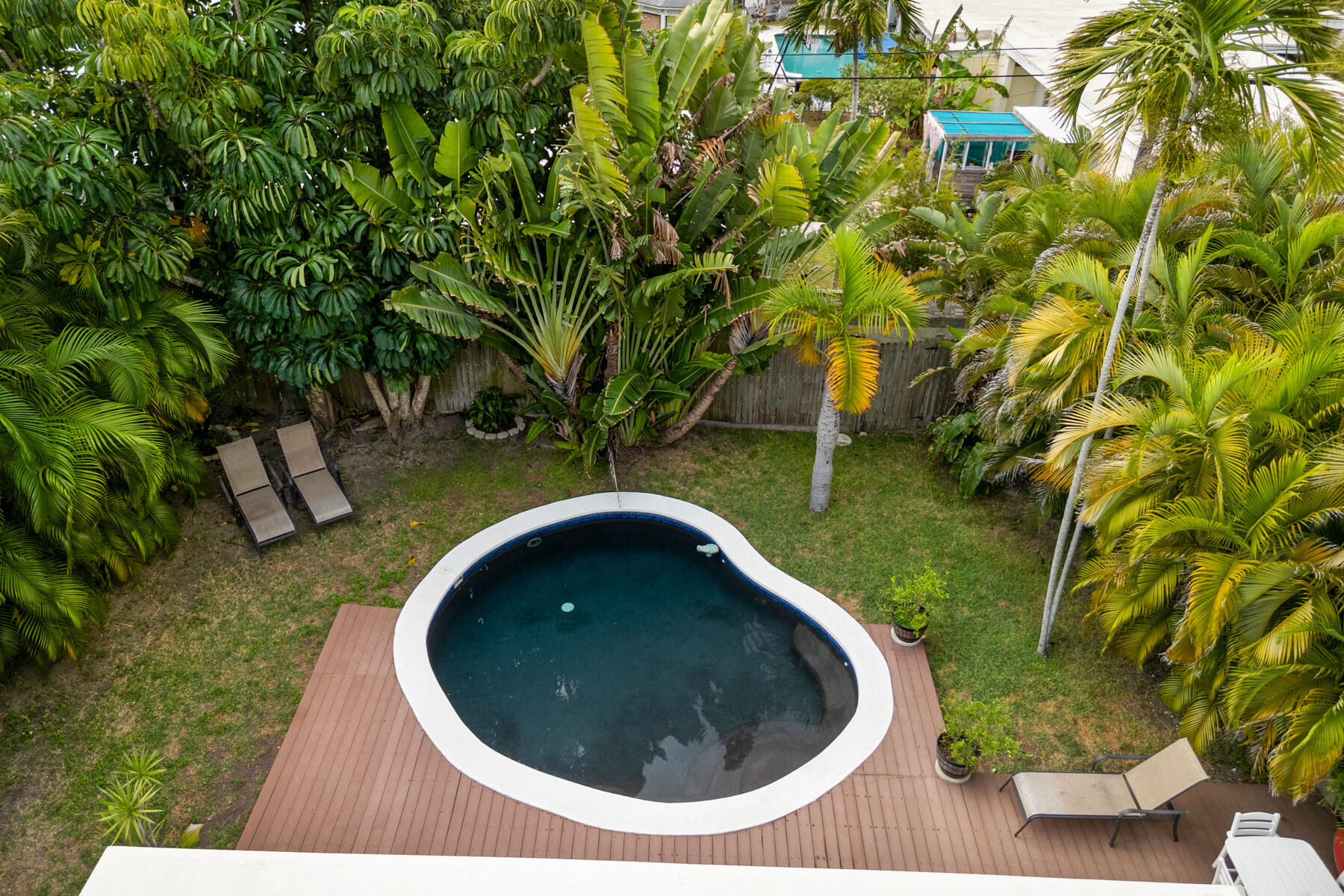 1510 18th Street Key West, FL 33040 - Photo 26 of 36 Backyard