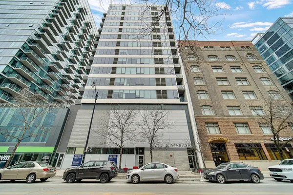 $3,400 | 1345 South Wabash Avenue, Unit 901, Chicago, IL 60605