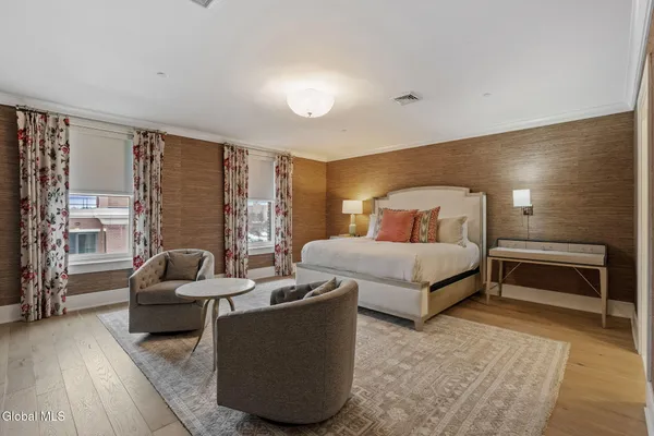 $1,675,000 | 19 Washington Street, Unit 565, Saratoga Springs, NY 12866