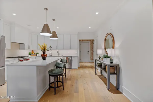 $1,675,000 | 19 Washington Street, Unit 565, Saratoga Springs, NY 12866