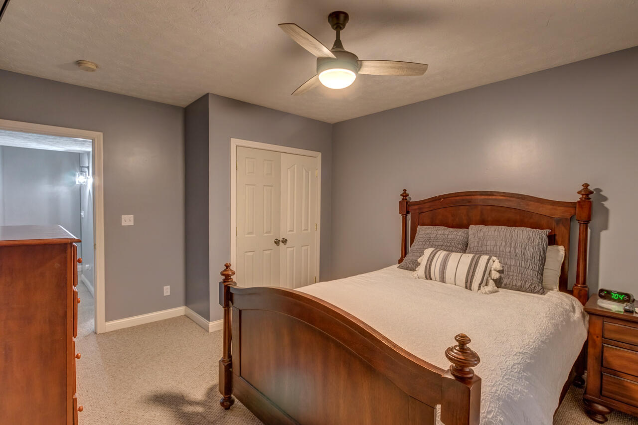 166 Locust Ridge Road Frankfort, KY 40601 - Photo 28 of 34 A Place To Lay Your Head!