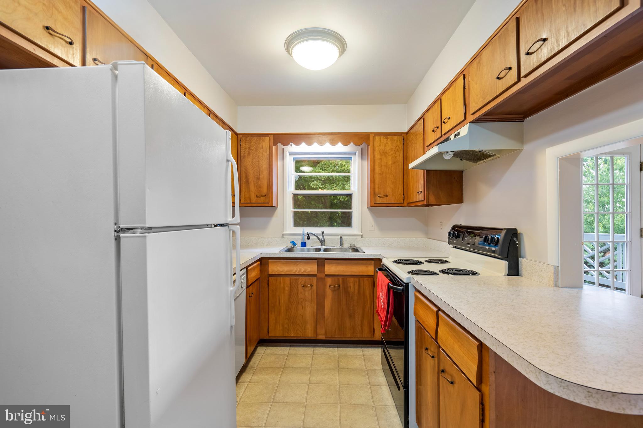 18756 Harmony Church Road Leesburg, VA 20175 - Photo 2 of 26 Gallery Image 2