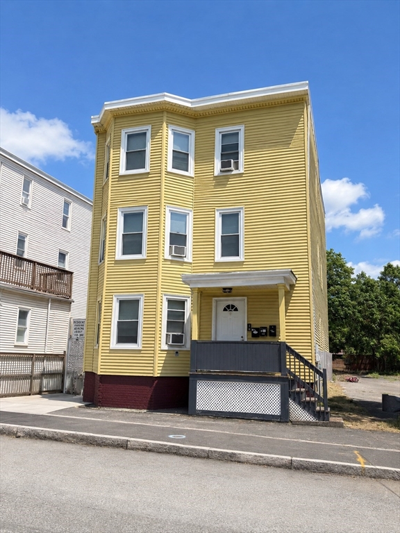 8 Varnum Street Lynn, MA 01905 - Photo 1 of 1