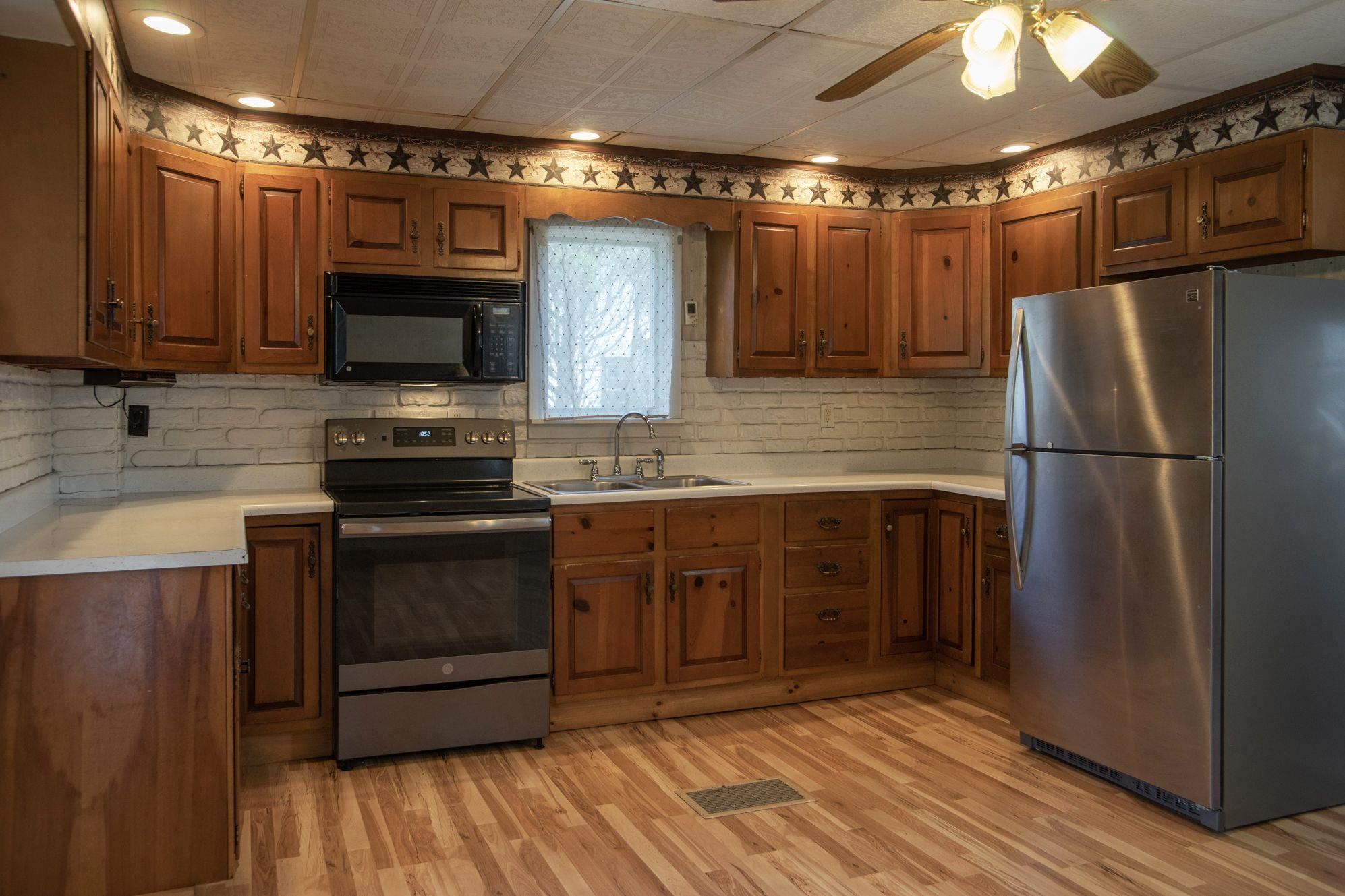 1877 Fort Bridgman Road Vernon, VT 05354 - Photo 2 of 39 Gallery Image 2