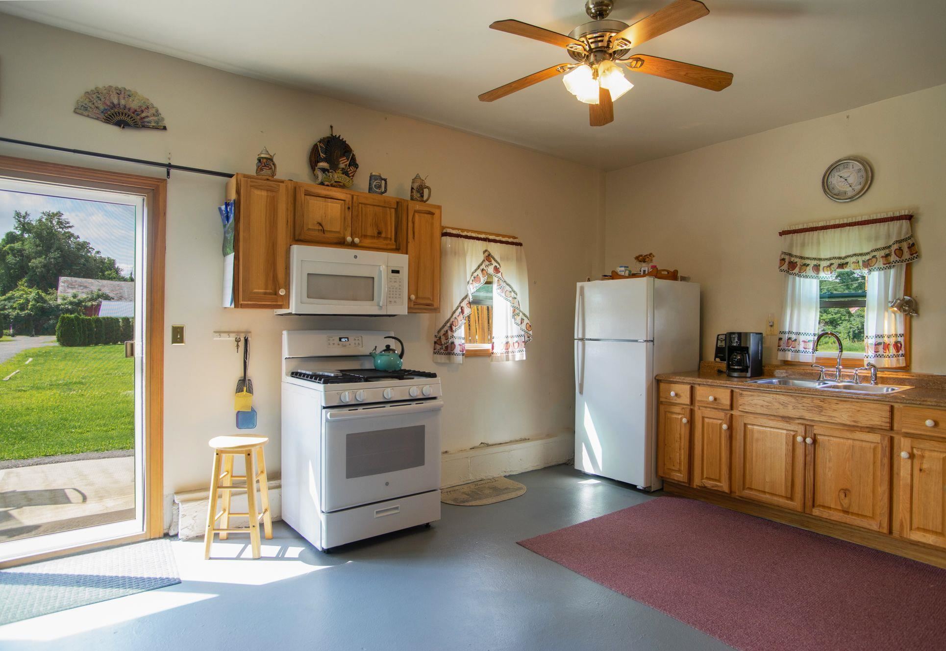 1877 Fort Bridgman Road Vernon, VT 05354 - Photo 19 of 39 Gallery Image 19