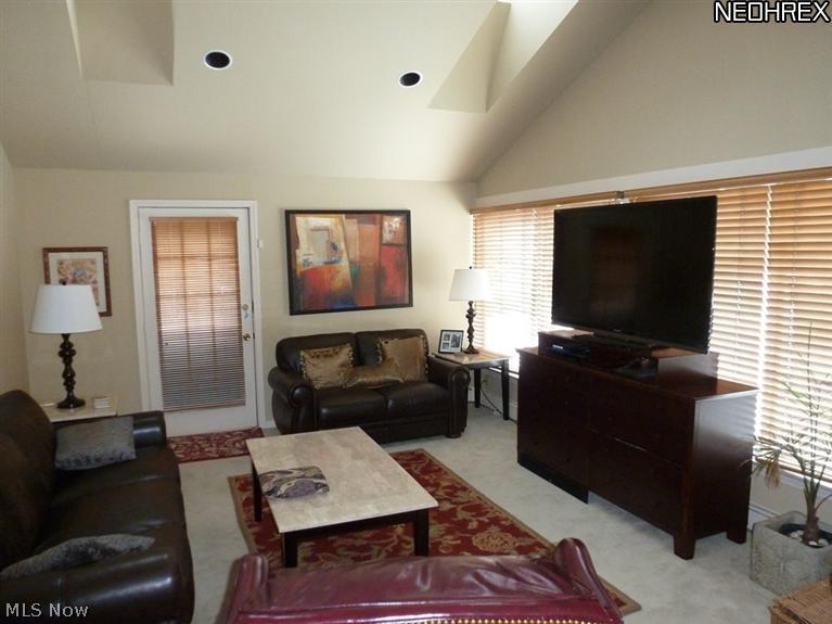 2510 Brice Road Akron, OH 44313 - Photo 3 of 22 Gallery Image 3