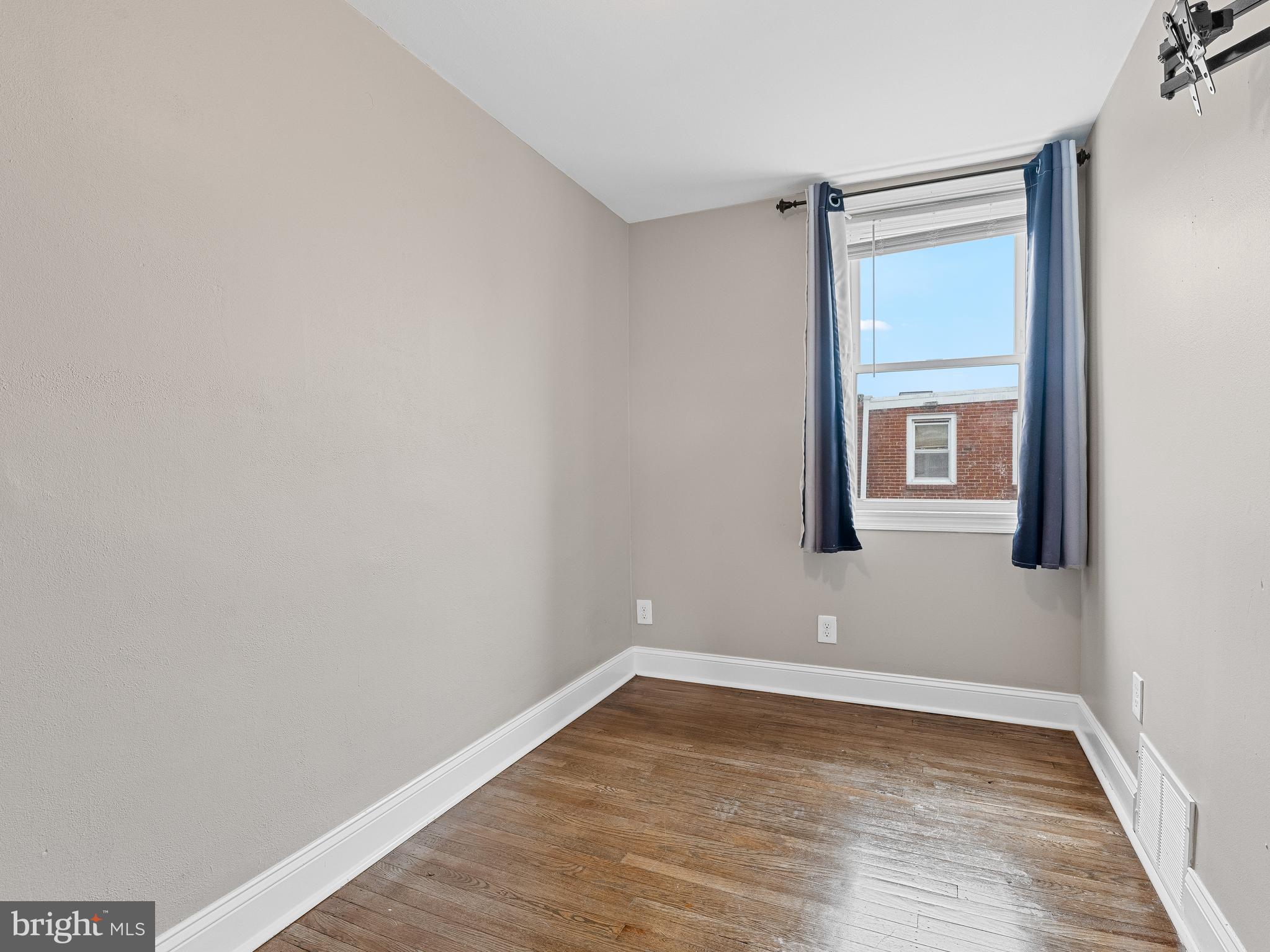 1343 Edgehill Road Darby, PA 19023 - Photo 19 of 23 Gallery Image 19