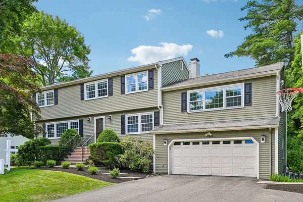 $1,149,700 | 6 Briarwood Drive, Danvers, MA 01923
