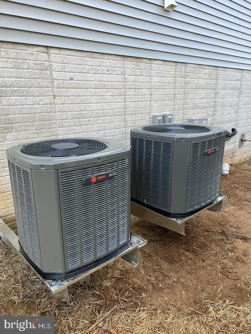 1217 Hampton Road Annapolis, MD 21409 - Photo 15 of 16 a view of granite counter top