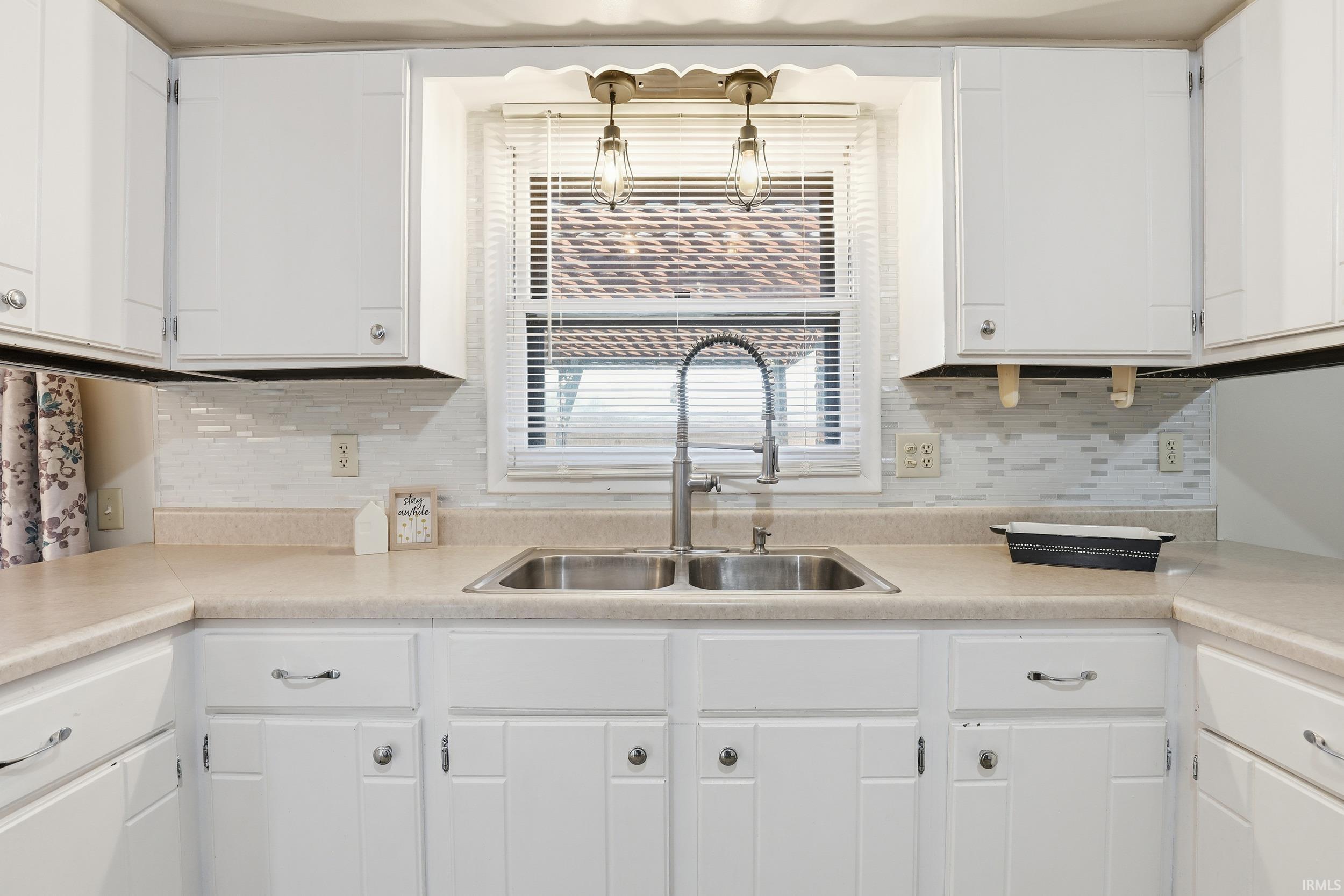 2394 County Road 27 Waterloo, IN 46793 - Photo 2 of 36