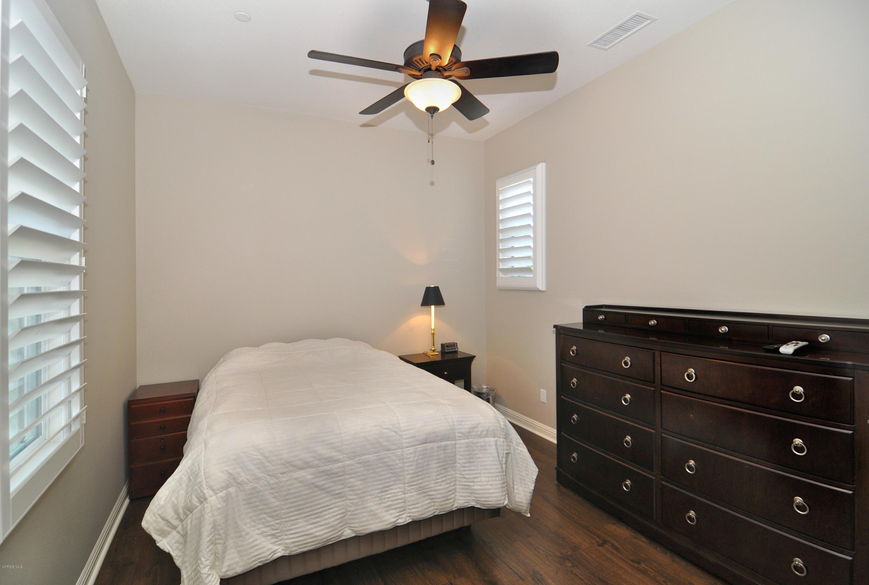 13669 Hightop Street Moorpark, CA 93021 - Photo 15 of 19 top19