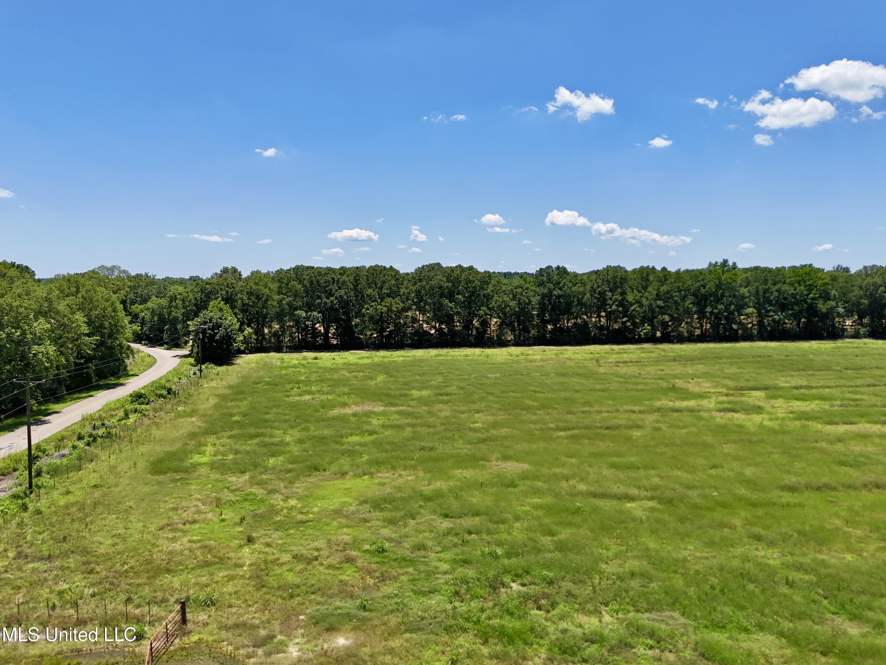 1 Johnson Line Road Bolton, MS 39041 - Photo 5 of 12 2A383F8E-B58B-4240-BD26-706256033A75