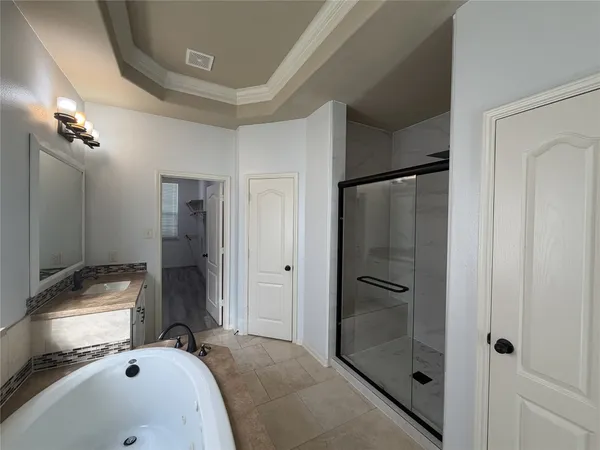 $3,100 | 6023 Baileys Run Lane, Katy, TX 77494