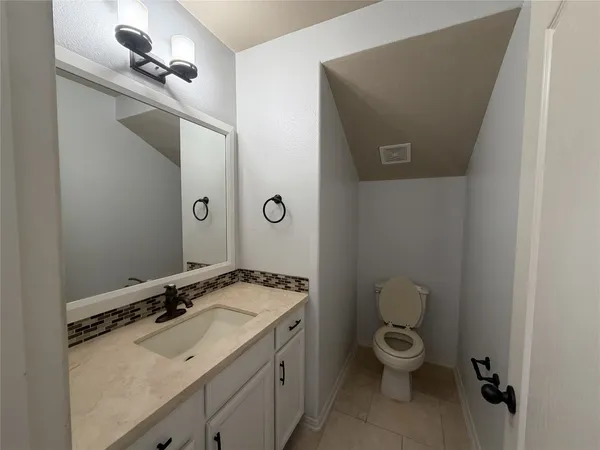 $3,100 | 6023 Baileys Run Lane, Katy, TX 77494