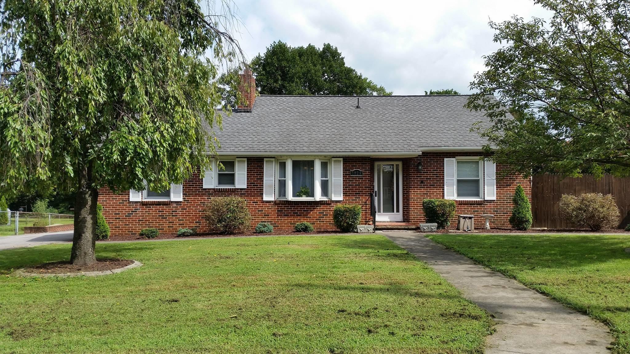 1128 Highland Road Salem, VA 24153 - Photo 3 of 28 Highland Front