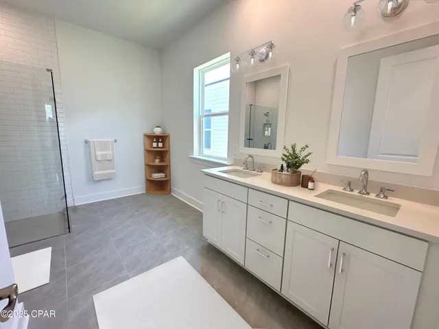 $3,000 | 959 Camp Fire Circle, Panama City Beach, FL 32413