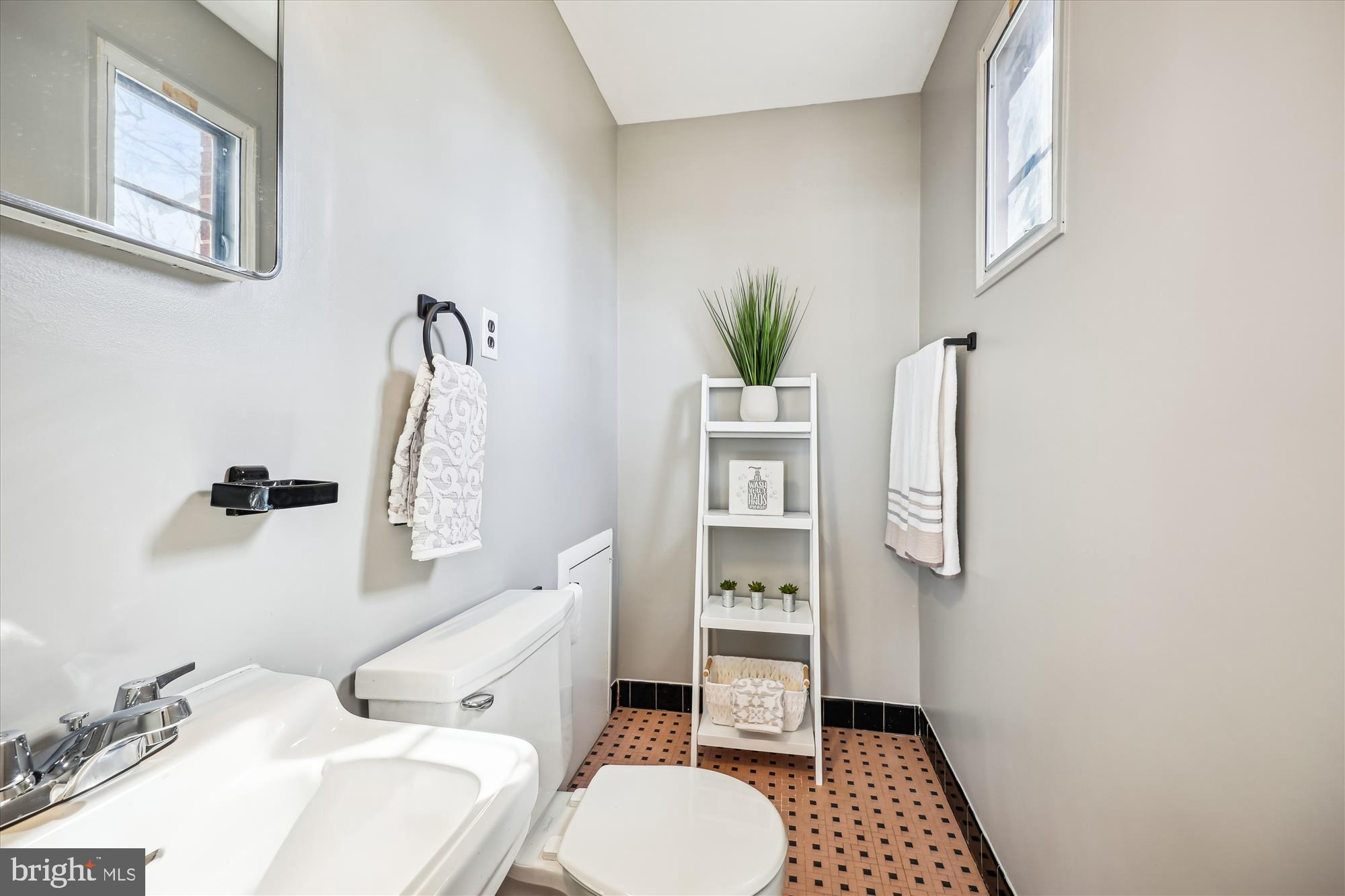 4408 Emden Street Silver Spring, MD 20906 - Photo 29 of 47 Primary bedroom with half bathroom