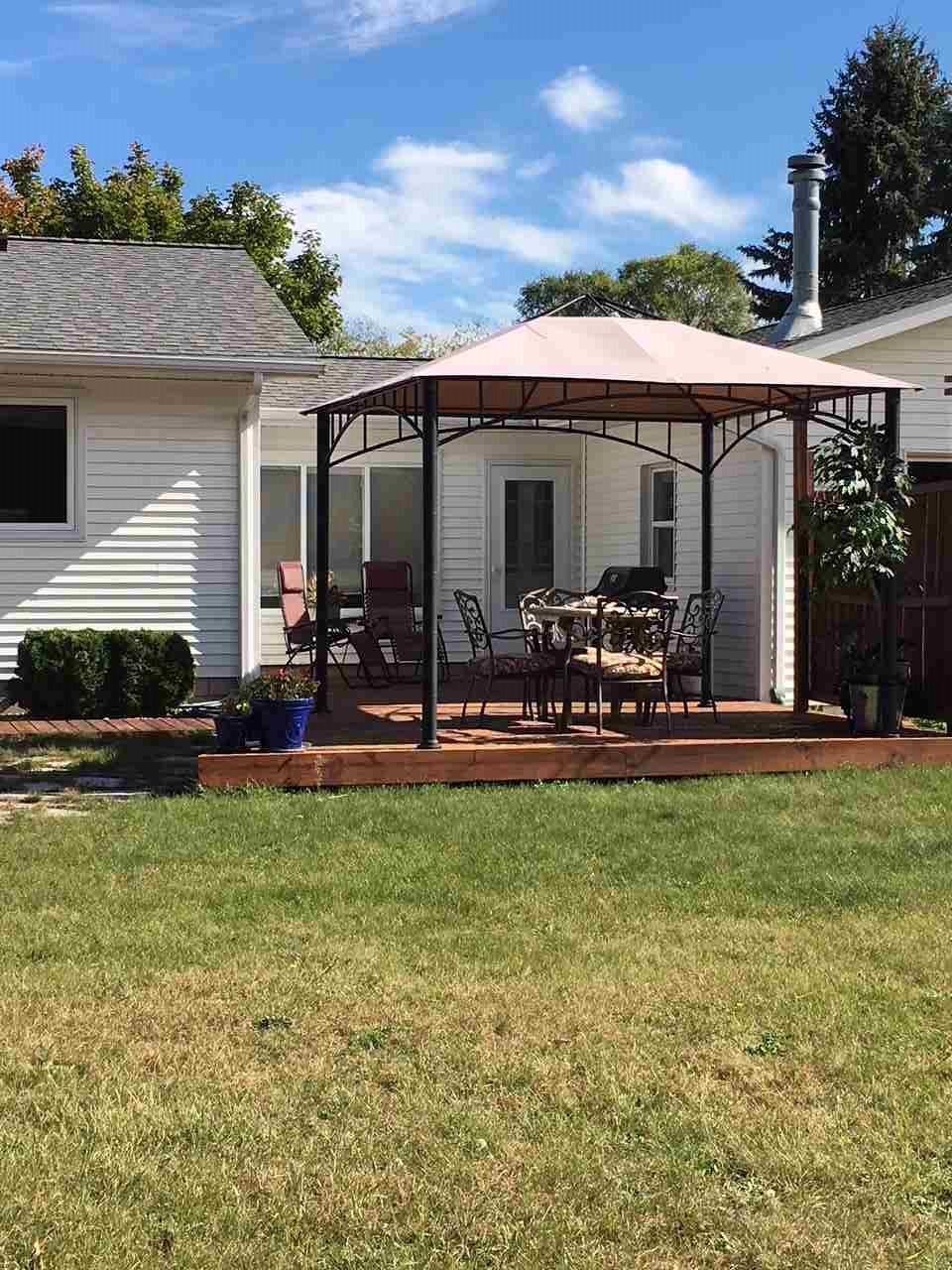 1804 Vanderlip Road Traverse City, MI 49686 - Photo 10 of 41 1841587-9.JPG