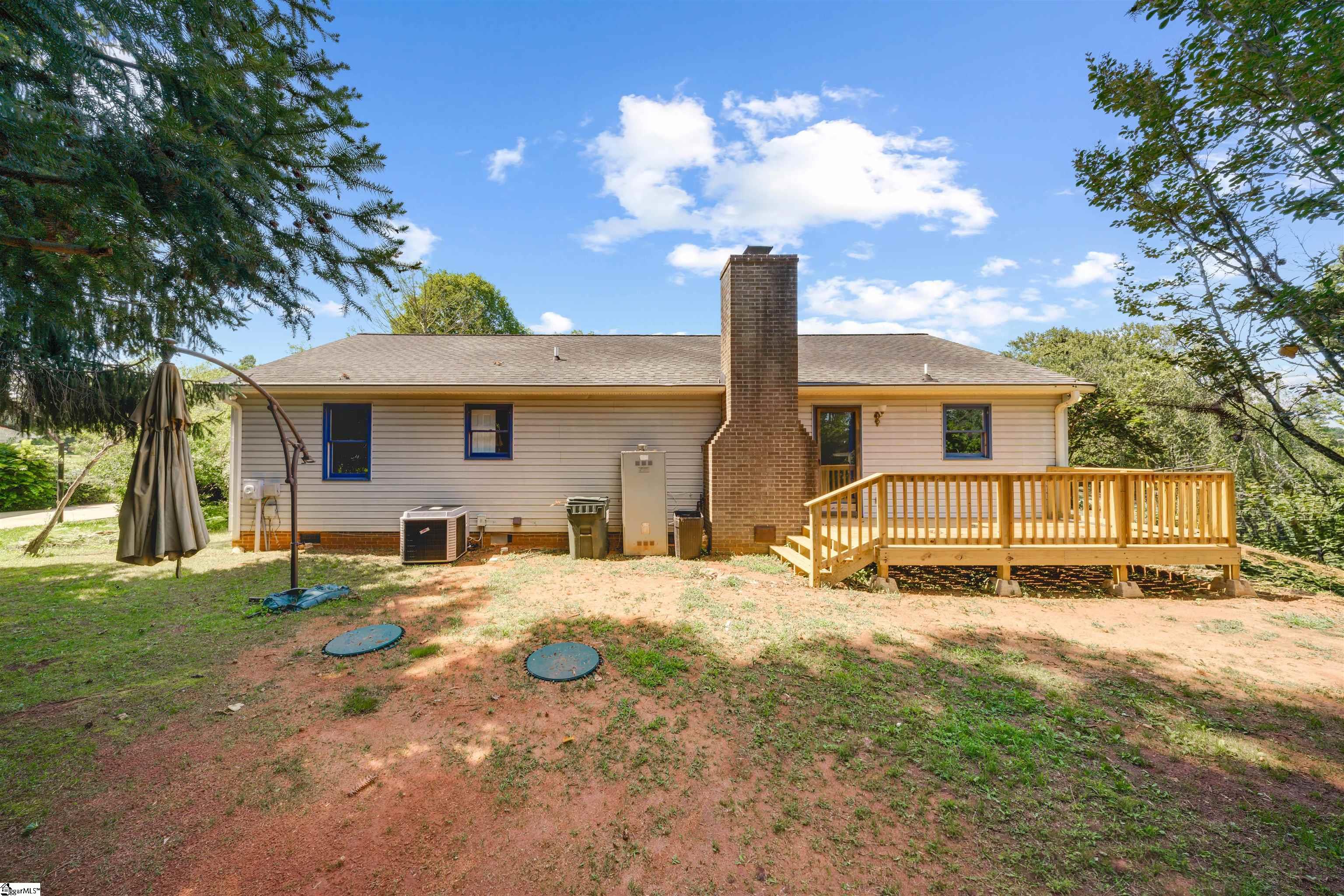 1408 Saluda Dam Road Easley, SC 29640 - Photo 33 of 40