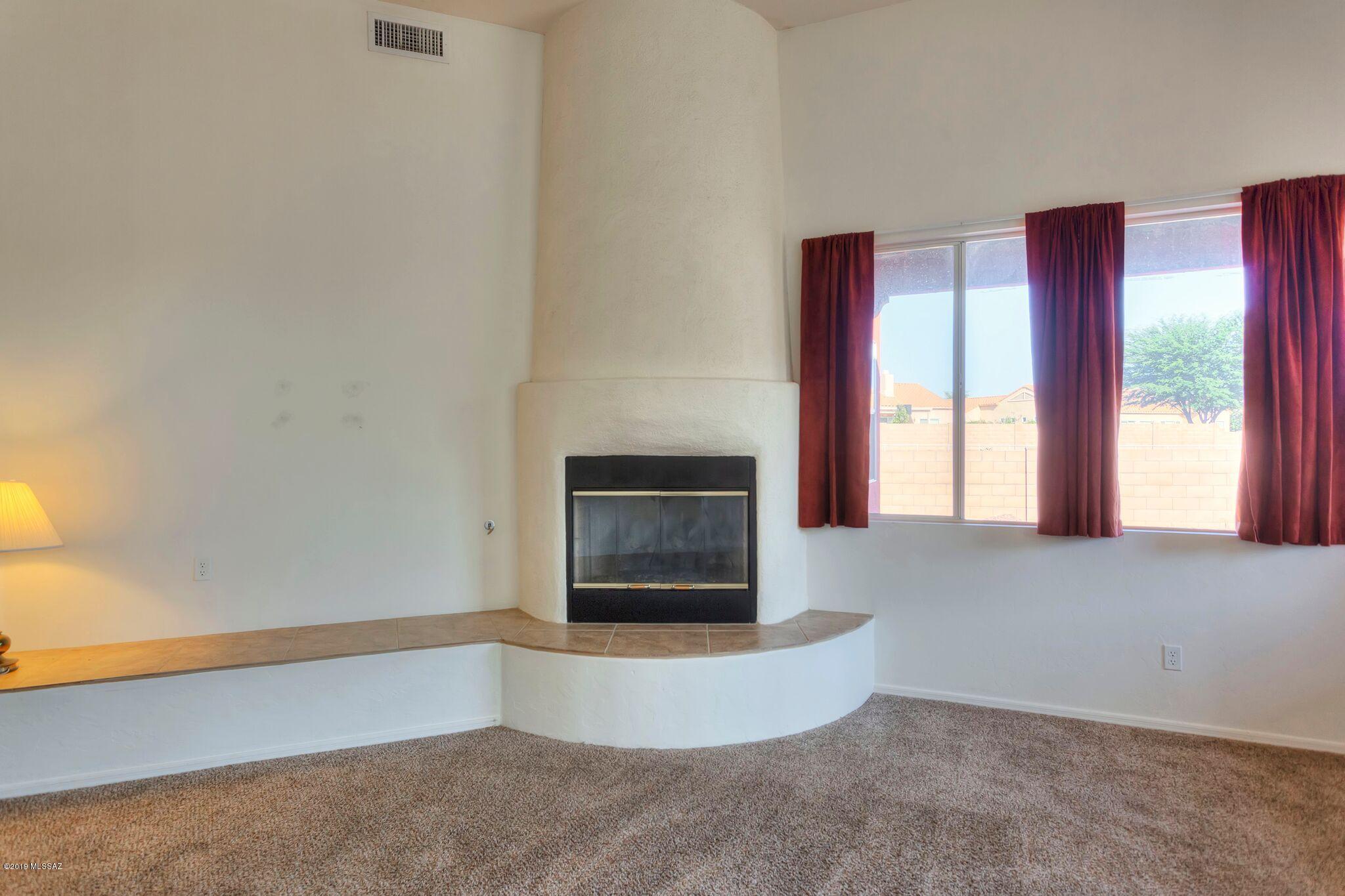 354 Via Bella Donna Rio Rico, AZ 85648 - Photo 6 of 26