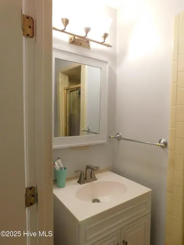 $215,000 | 1003 West Scotsdale Road, Laurinburg, NC 28352