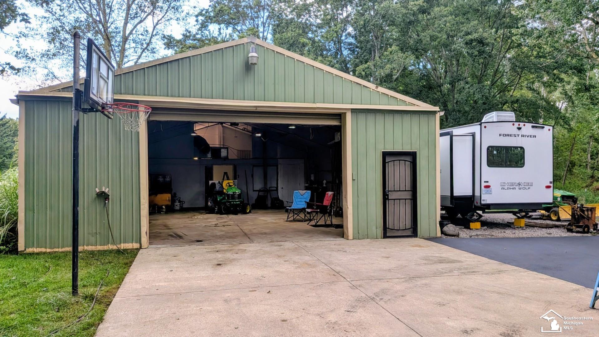 10315 Secor Road Temperance, MI 48182 - Photo 32 of 40 Gallery Image 32