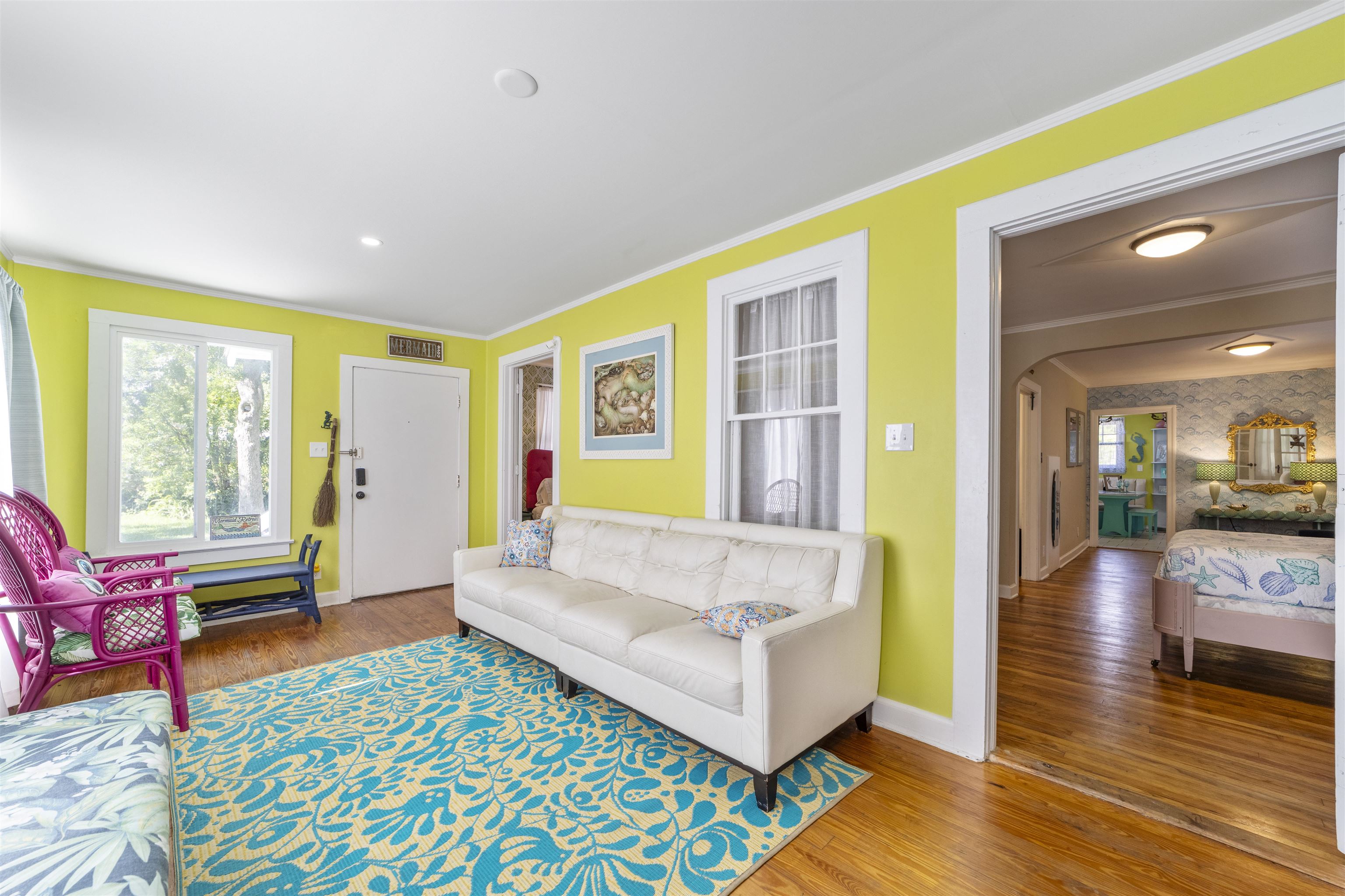 26 Rio Vista Drive St. Augustine, FL 32084 - Photo 23 of 91 a living room with furniture and a wooden floor